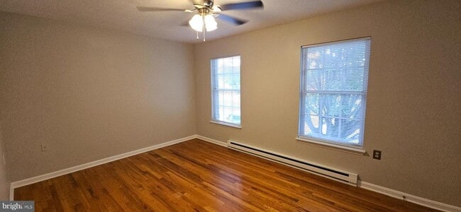 Building Photo - 103 Little River Dr