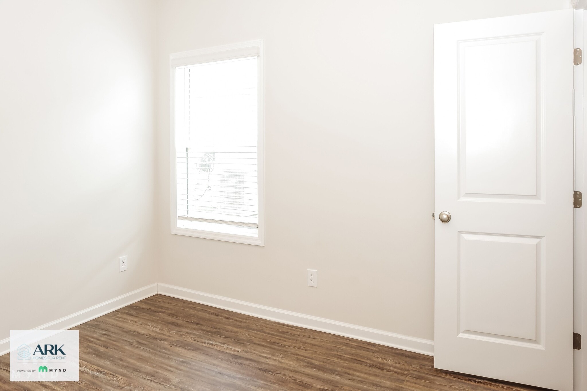 Building Photo - 12847 Tallulah Dr