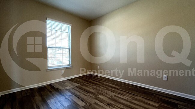 Building Photo - 283 Moonstone Way