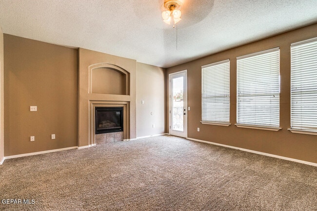 Building Photo - 12720 Cozy Prairie Ct