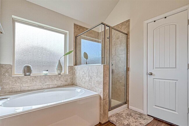 Building Photo - 20202 Creekdale Bend Dr