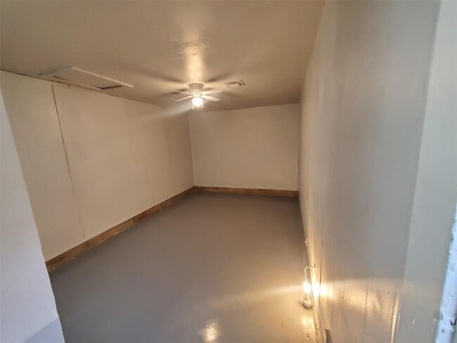 Building Photo - 417 NW 84th St
