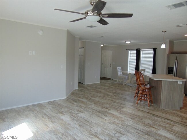 Building Photo - 1445 N Bridge St