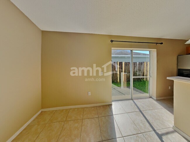 Building Photo - 30230 Rattana Ct