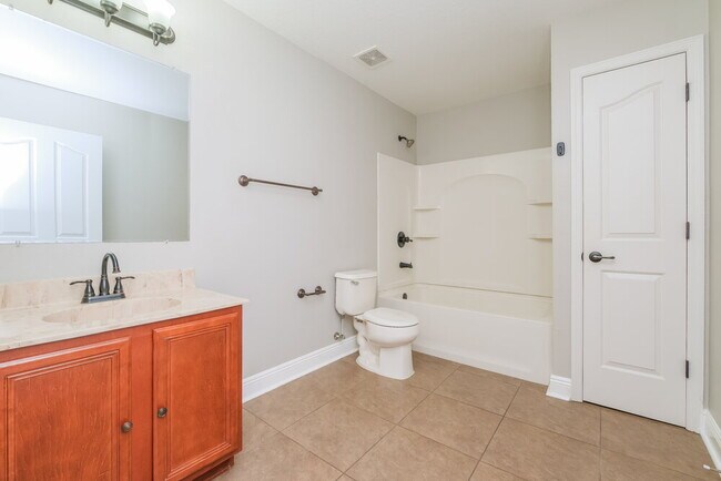 Building Photo - 9548 Simeon Dr