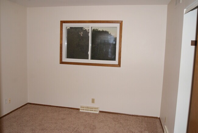 Building Photo - 503 N Moreland Blvd