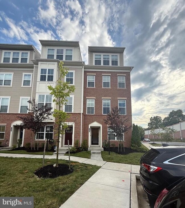 Building Photo - 7105 Druce Way