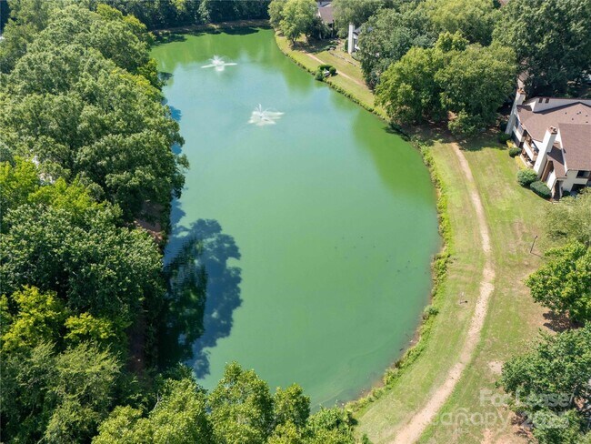 Building Photo - 7205 Winery Ln