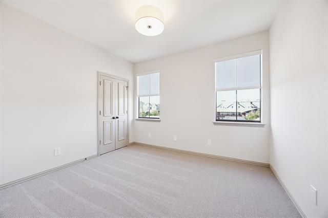 Building Photo - 5804 Hudson St