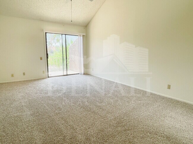 Building Photo - 10019 E Mountain View Rd