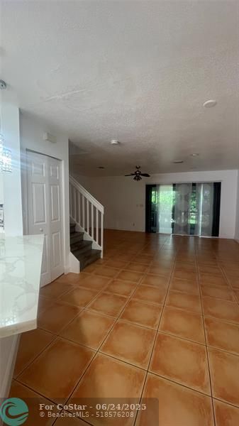 Building Photo - 1432 SW 47th Ave