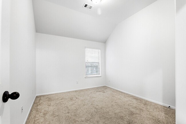 Building Photo - 29142 Crested Butte Dr