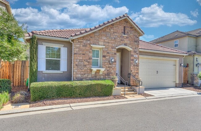 Building Photo - Spacious 3-Bedroom Home with a Backyard in Harlan Ranch Community!
