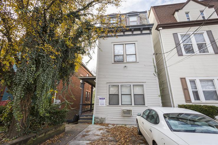 Building Photo - 2665 Bellevue Ave