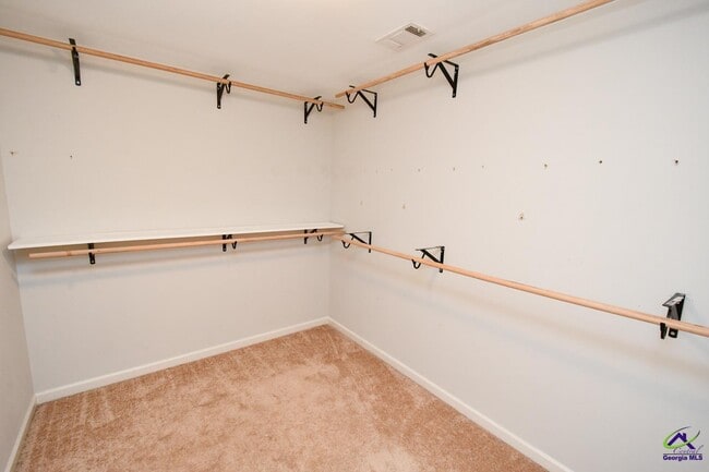 Building Photo - 114 Great Oak Way