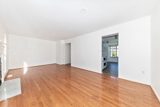 Building Photo - 13303 Country Ridge Dr