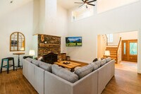 Building Photo - 3115 High Ridge Rd