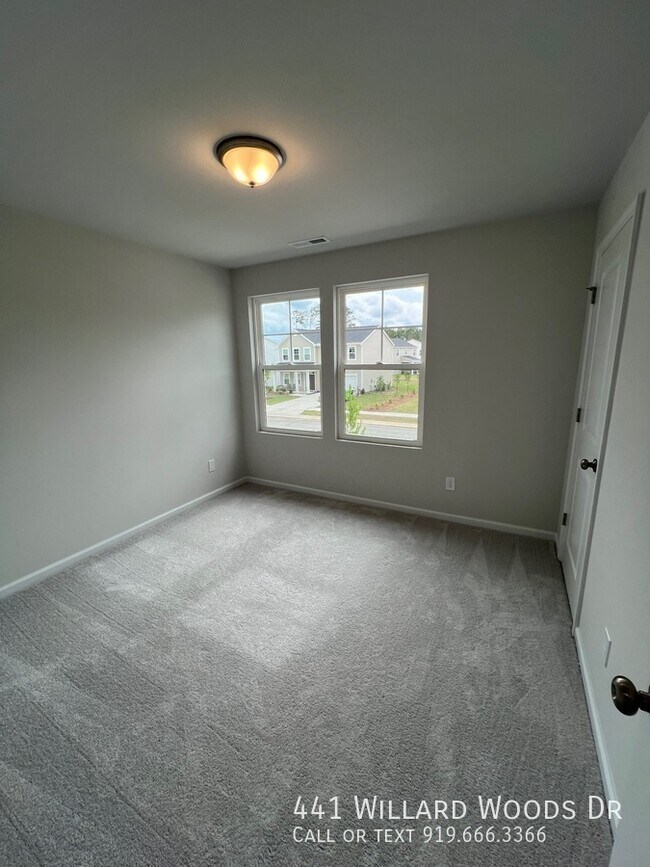 Building Photo - 441 Willard Wds Dr