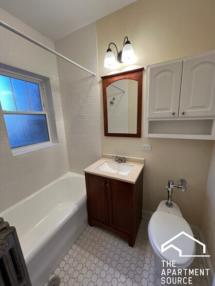 Building Photo - 7212 W Jackson Blvd