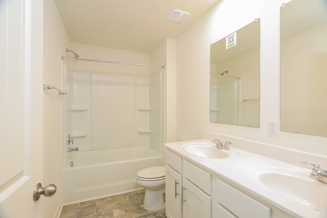 Building Photo - 7271 Timber Leaf Br