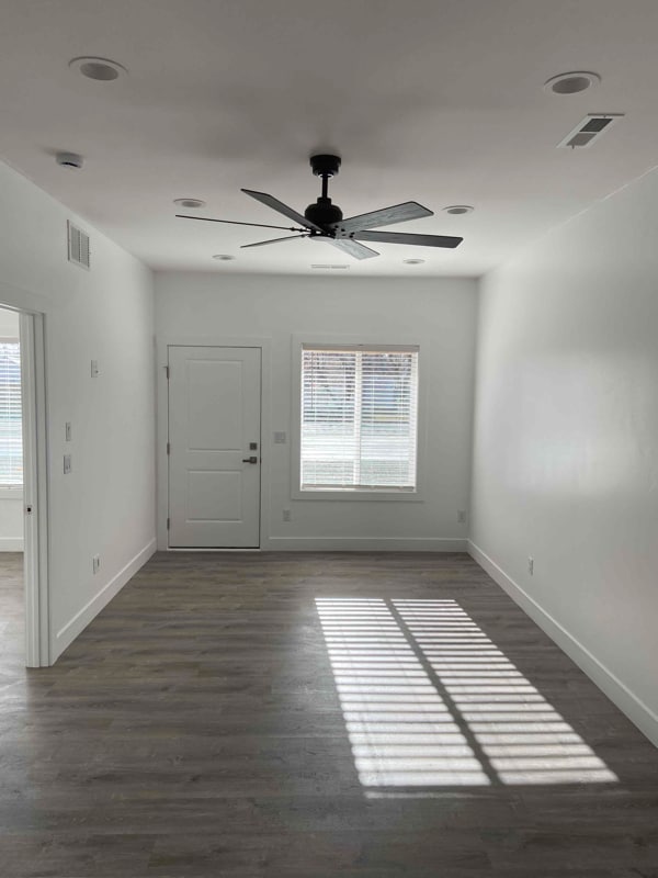 Building Photo - 527 Wooten Way