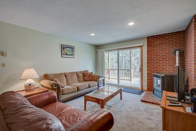 Building Photo - 23 Northbrook Cir