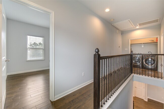 Building Photo - 1115 Bunton St