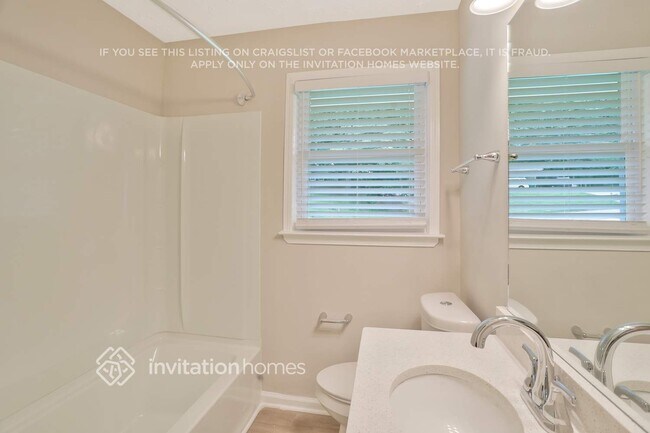 Building Photo - 590 Kenridge Cir