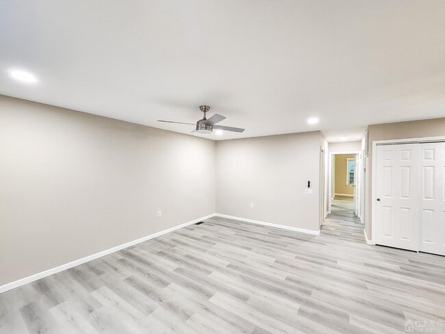 Building Photo - 3 John Adams Ct