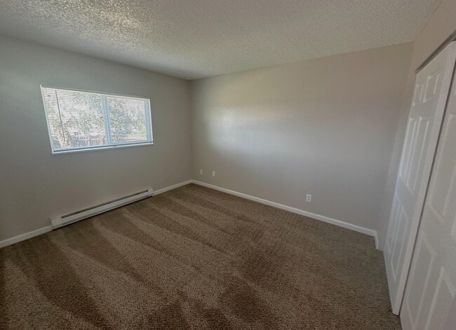 Building Photo - 15501 E Jewell Pl