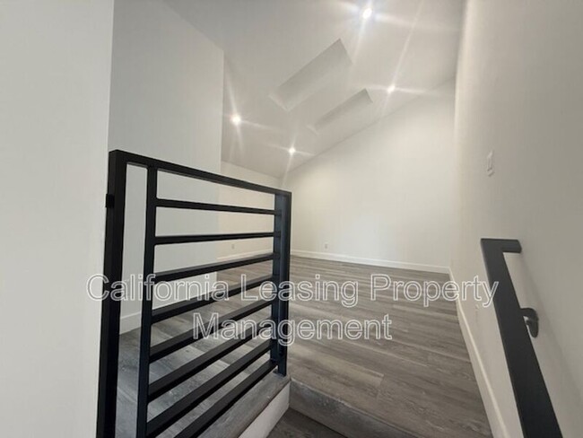 Building Photo - 13753 Aldergrove St