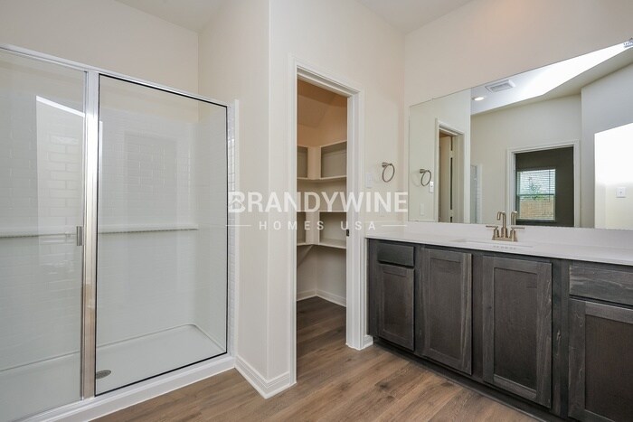 Building Photo - 1437 Woodwinds Dr