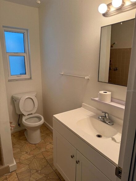 Building Photo - 1790 Loralin Dr
