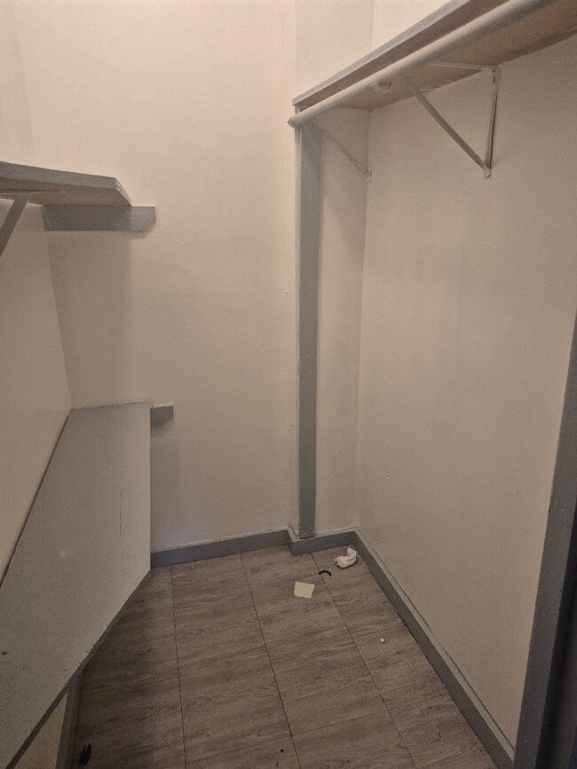 Building Photo - 6943 S Indiana Ave