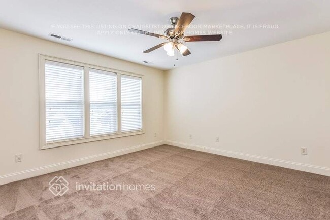 Building Photo - 513 Skygrove Dr