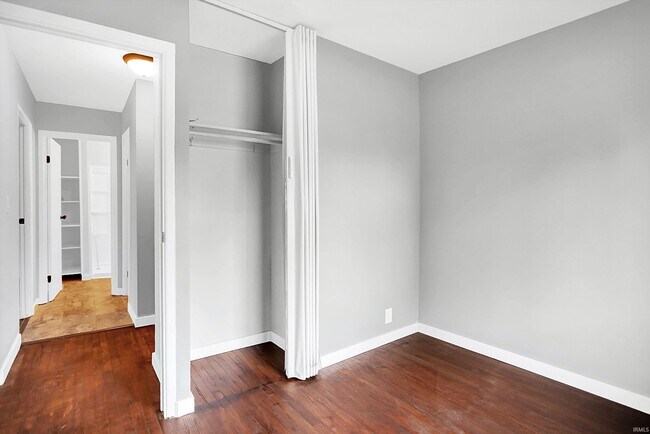 Building Photo - 2810 Limestone Dr