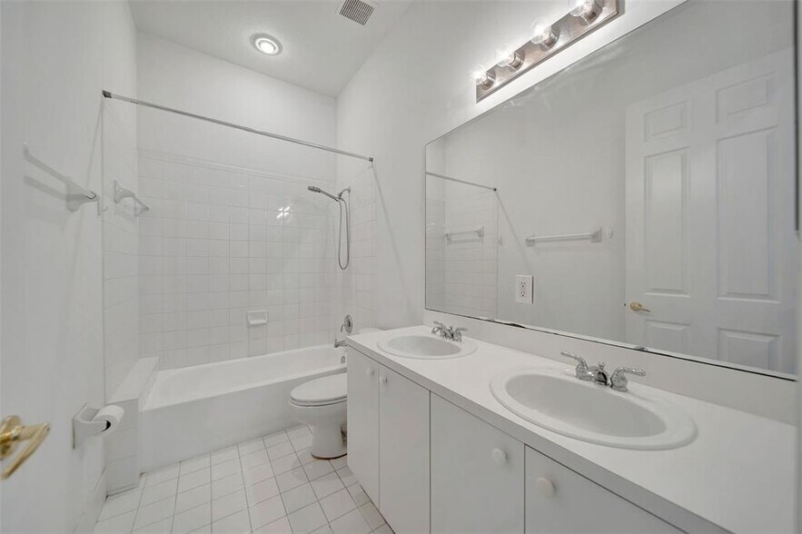 Building Photo - 7314 NW 19th Ct