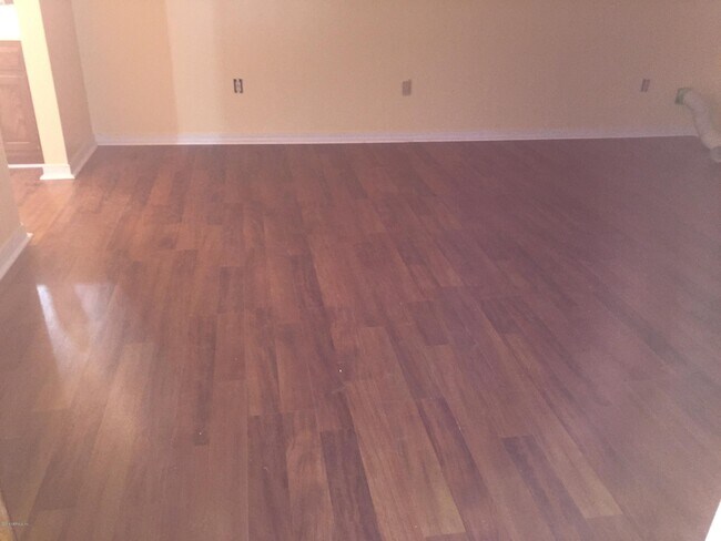 Building Photo - 8179 Crosswind Rd
