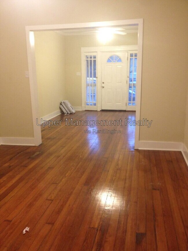 Building Photo - 3628 Toledano St