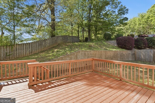 Building Photo - 1702 Clay Brooke Ct SE
