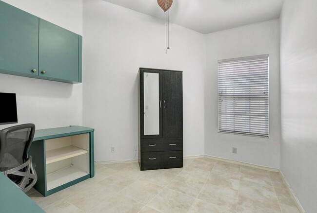 Building Photo - 9629 Cherry Blossom Ct