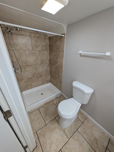 Building Photo - 1100 Steelton Ave