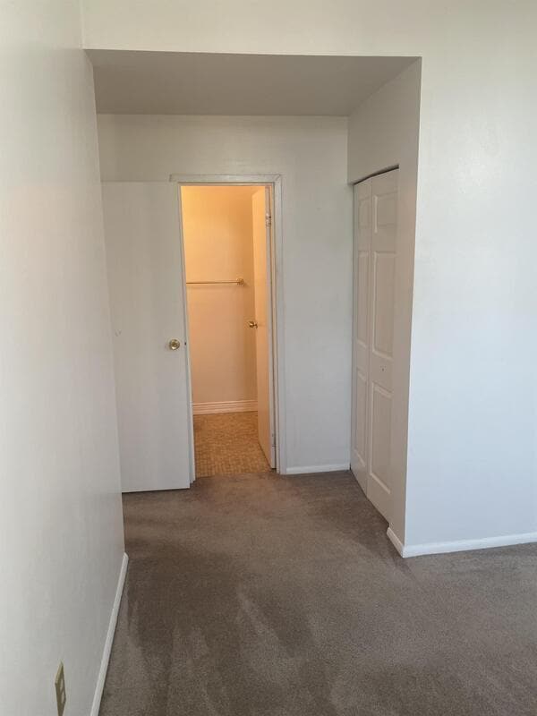 Building Photo - 917 Columbia Ave