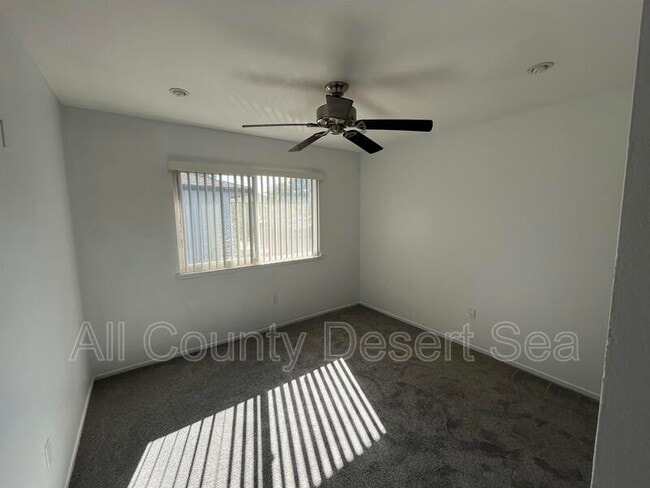 Building Photo - 16404 Vista Roma Cir