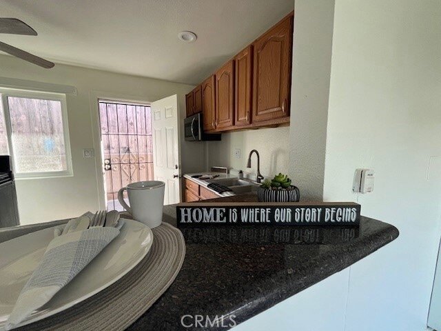 Building Photo - 37067 Bankside Dr