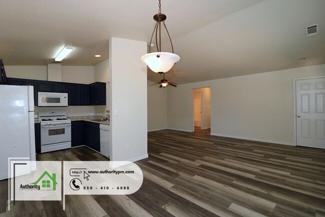 Building Photo - 3765 Main St