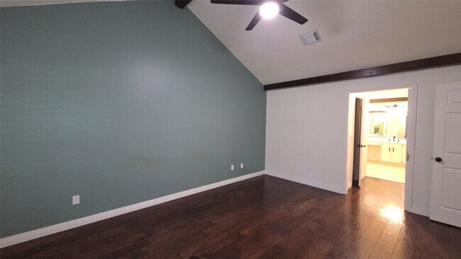 Building Photo - 54 Thorn Berry Pl