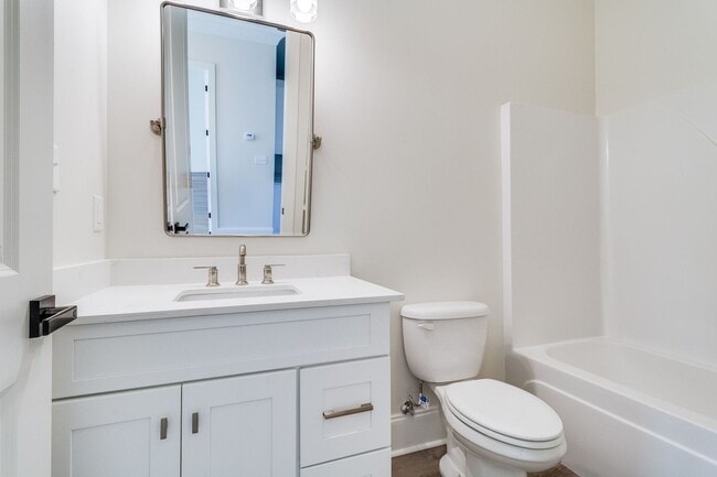 Building Photo - New Single Story 3 bedroom Townhome with Move in Special!