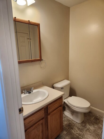 Building Photo - 1 Tourmaline Dr