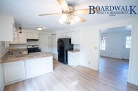 Building Photo - Updated 4 Bedroom Home in Beautiful Eden!